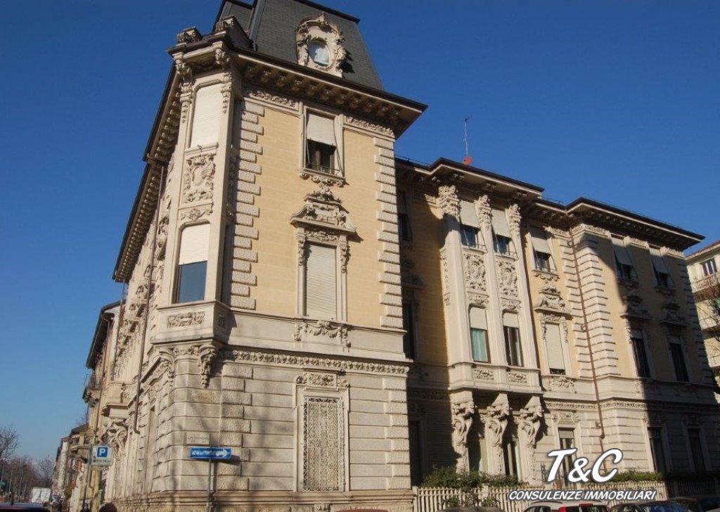 Vendita Uffici Torino - TORINO CORSO EINAUDI Località CROCETTA