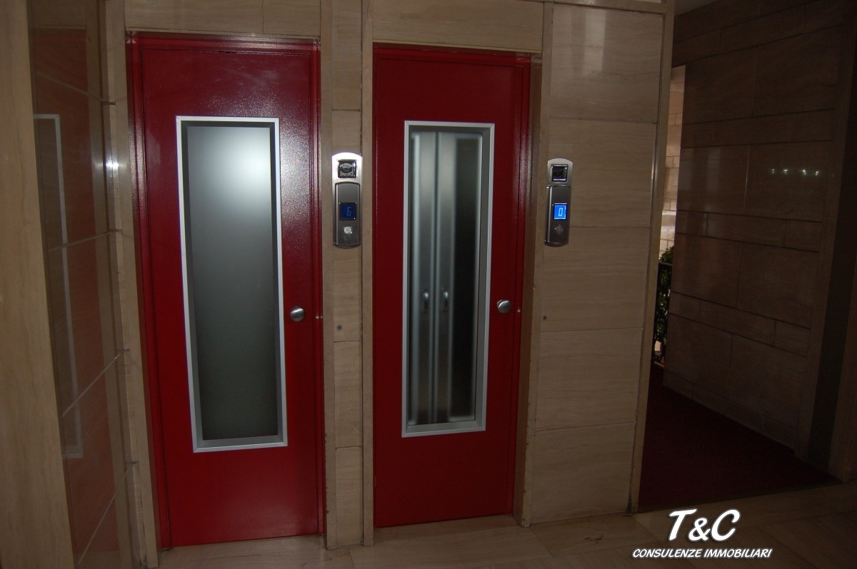 Ufficio - Loc.Com. TORINO vendita  Crocetta  T and C Consulenze immobiliari