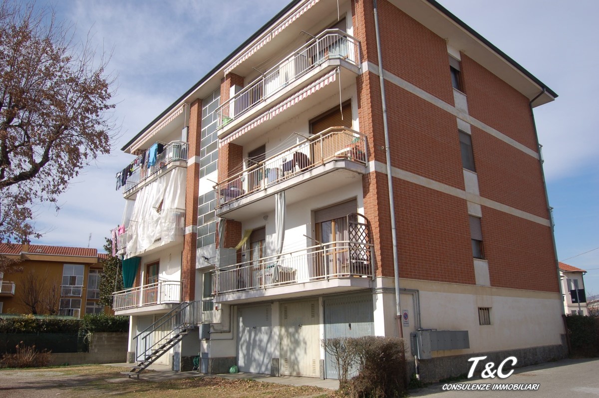 Appartamento CAMBIANO vendita  Cambiano  T and C Consulenze immobiliari