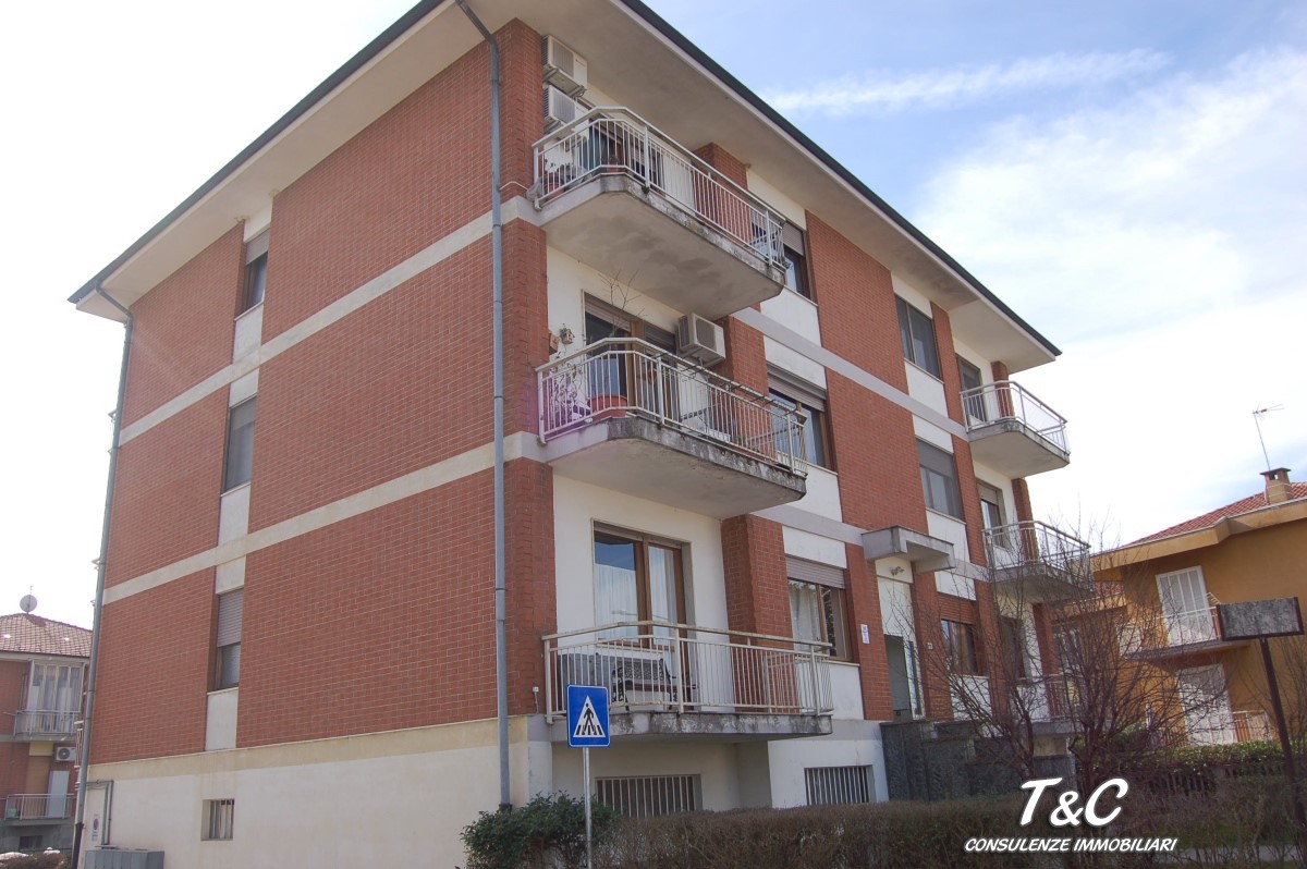  cambiano vendita quart: cambiano t-and-c-consulenze-immobiliari